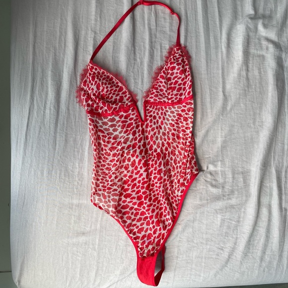 Victoria’s Secret Teddy Bodysuit Red Lips 💋 - Picture 2 of 7